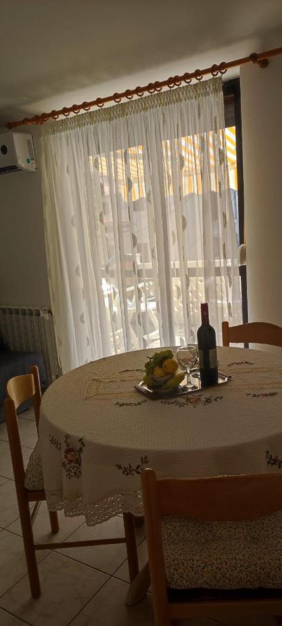 Villa Kadinela, 200M From Kamenjak, Huge Quiet Garden With Barbecue, 2 New Kitchens Premantura Extérieur photo