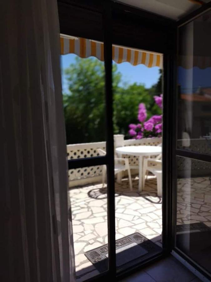 Villa Kadinela, 200M From Kamenjak, Huge Quiet Garden With Barbecue, 2 New Kitchens Premantura Extérieur photo