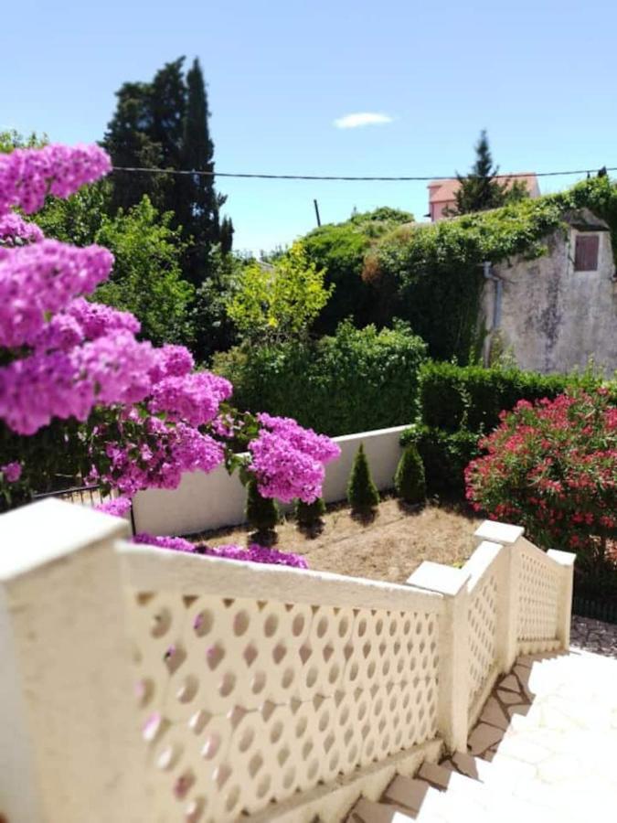 Villa Kadinela, 200M From Kamenjak, Huge Quiet Garden With Barbecue, 2 New Kitchens Premantura Extérieur photo