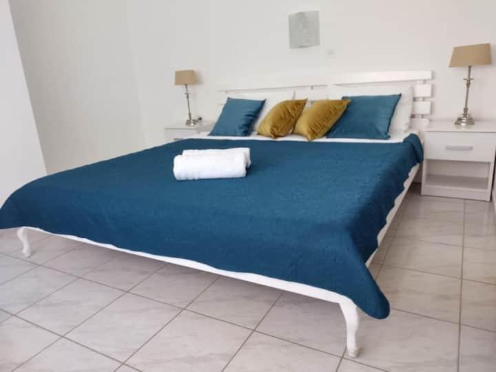 Villa Kadinela, 200M From Kamenjak, Huge Quiet Garden With Barbecue, 2 New Kitchens Premantura Extérieur photo