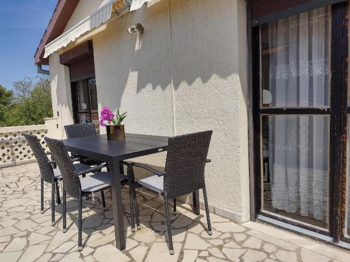 Villa Kadinela, 200M From Kamenjak, Huge Quiet Garden With Barbecue, 2 New Kitchens Premantura Extérieur photo
