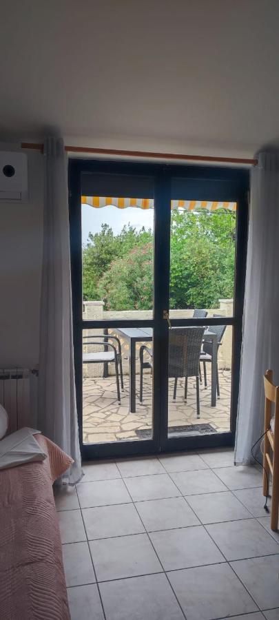 Villa Kadinela, 200M From Kamenjak, Huge Quiet Garden With Barbecue, 2 New Kitchens Premantura Extérieur photo